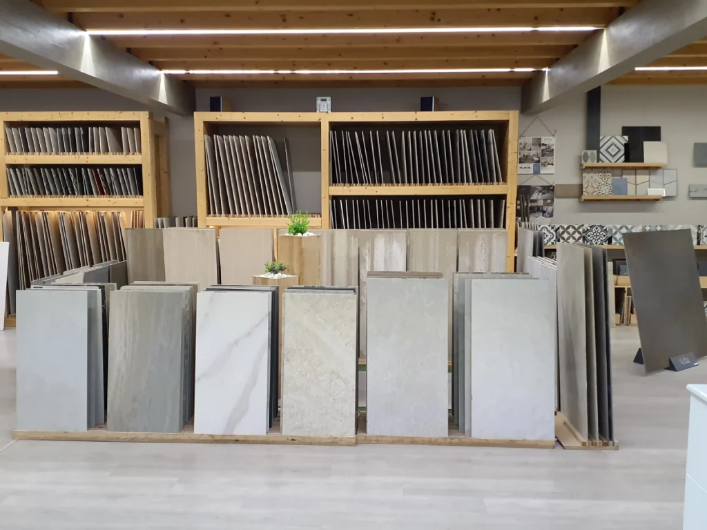 Almacenes Laguna - Exposición cerámica